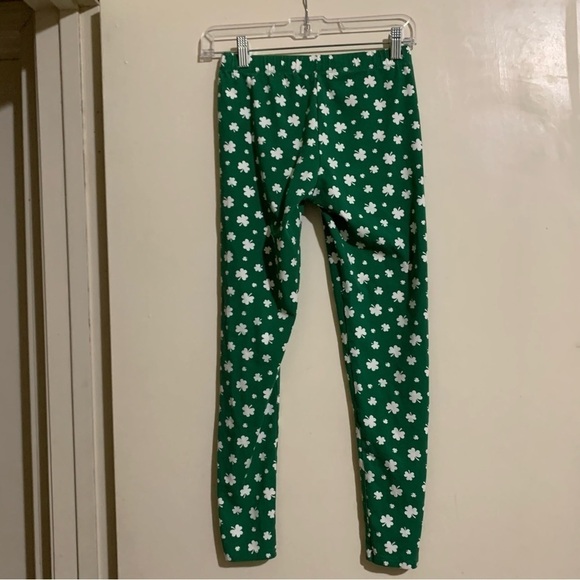 No Boundaries Green Shamrocks St. Patrick's Day Leggings. S/CH (3-5). - Picture 4 of 8